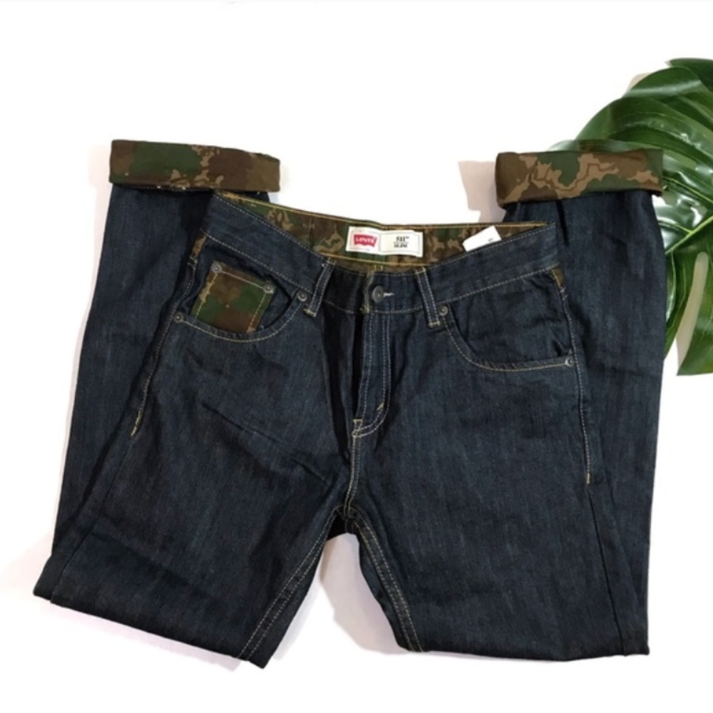 🚫SOLD🚫 Levi's 511 Slim Camo Cuffed Jeans 25